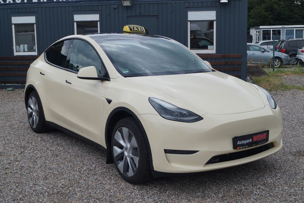 Image of Tesla Model Y
