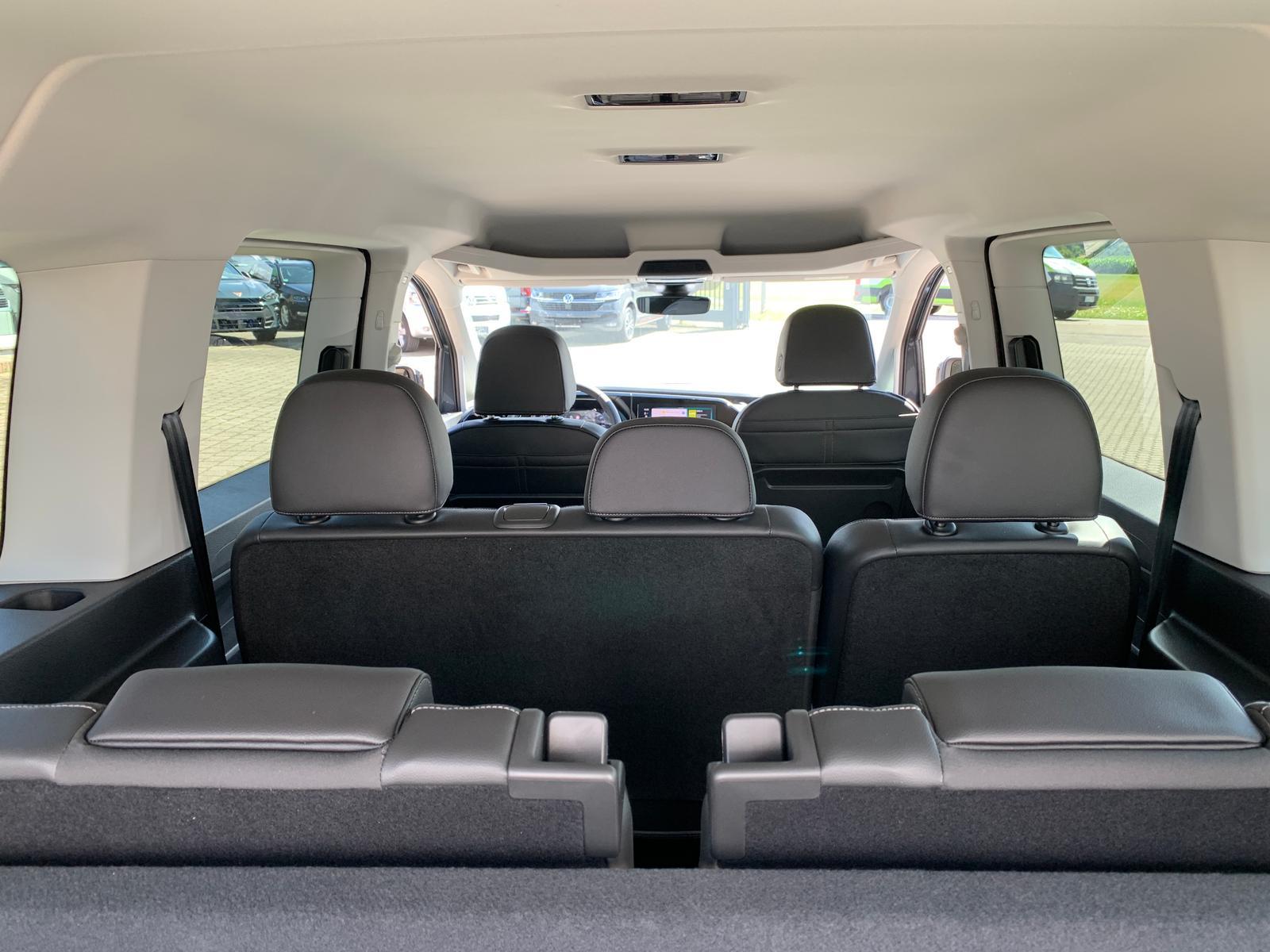 Volkswagen Caddy Maxi Style AHK Navi AppConnect Side+Lane+T