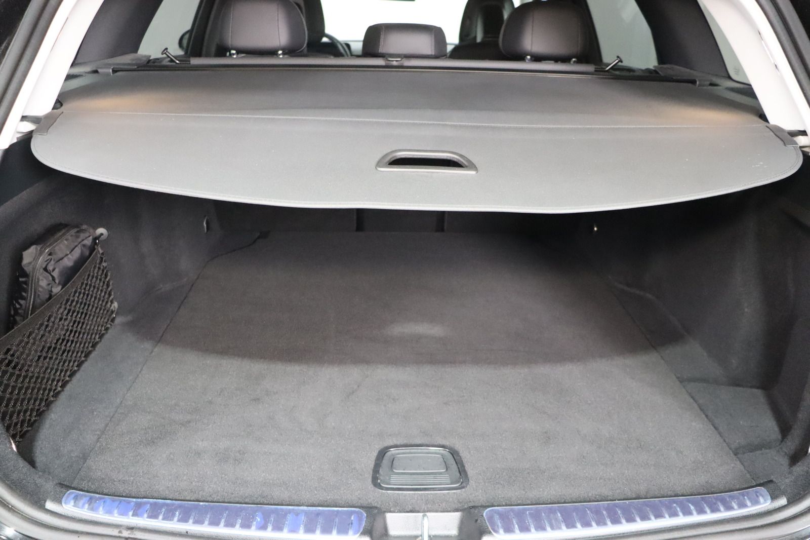 Fahrzeugabbildung Mercedes-Benz C 220 d 4-MATIC Avantgarde T-Modell