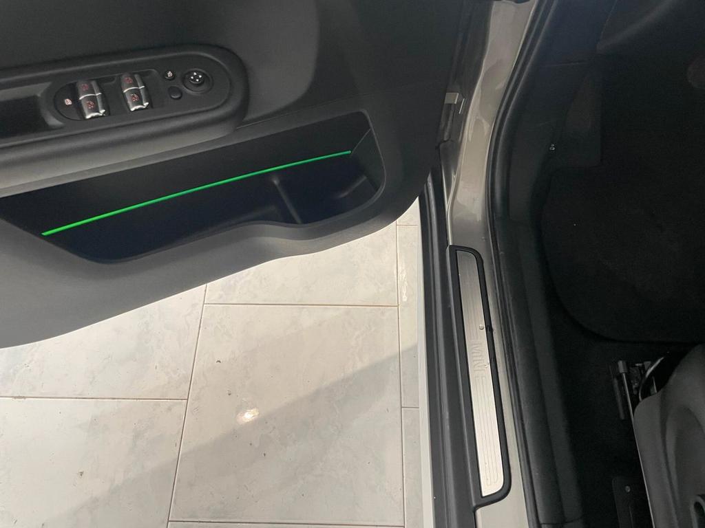 MINI Cooper D Countryman