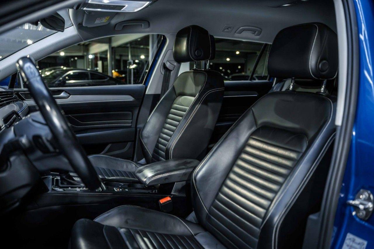 Volkswagen Passat 2.0 TDI DSG Elegance 2x R-Line AHK STAHZG