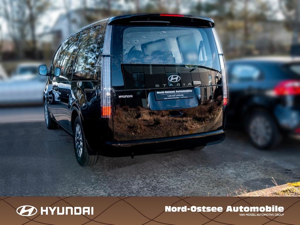 Fahrzeugabbildung Hyundai STARIA HEV 9-Sitzer Trend Easy-Access-Paket