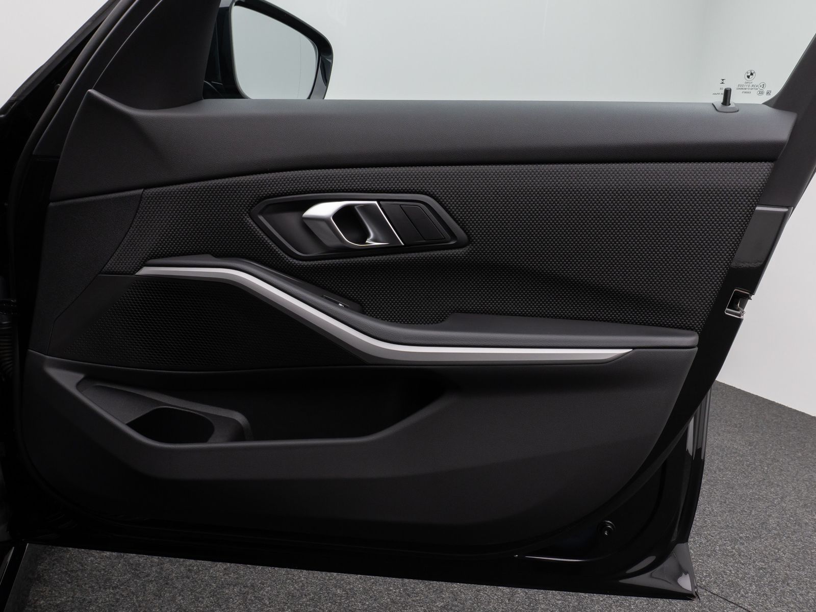 Fahrzeugabbildung BMW 330e DAB CockPit+ PDC LED Geschwindigkeitsreg