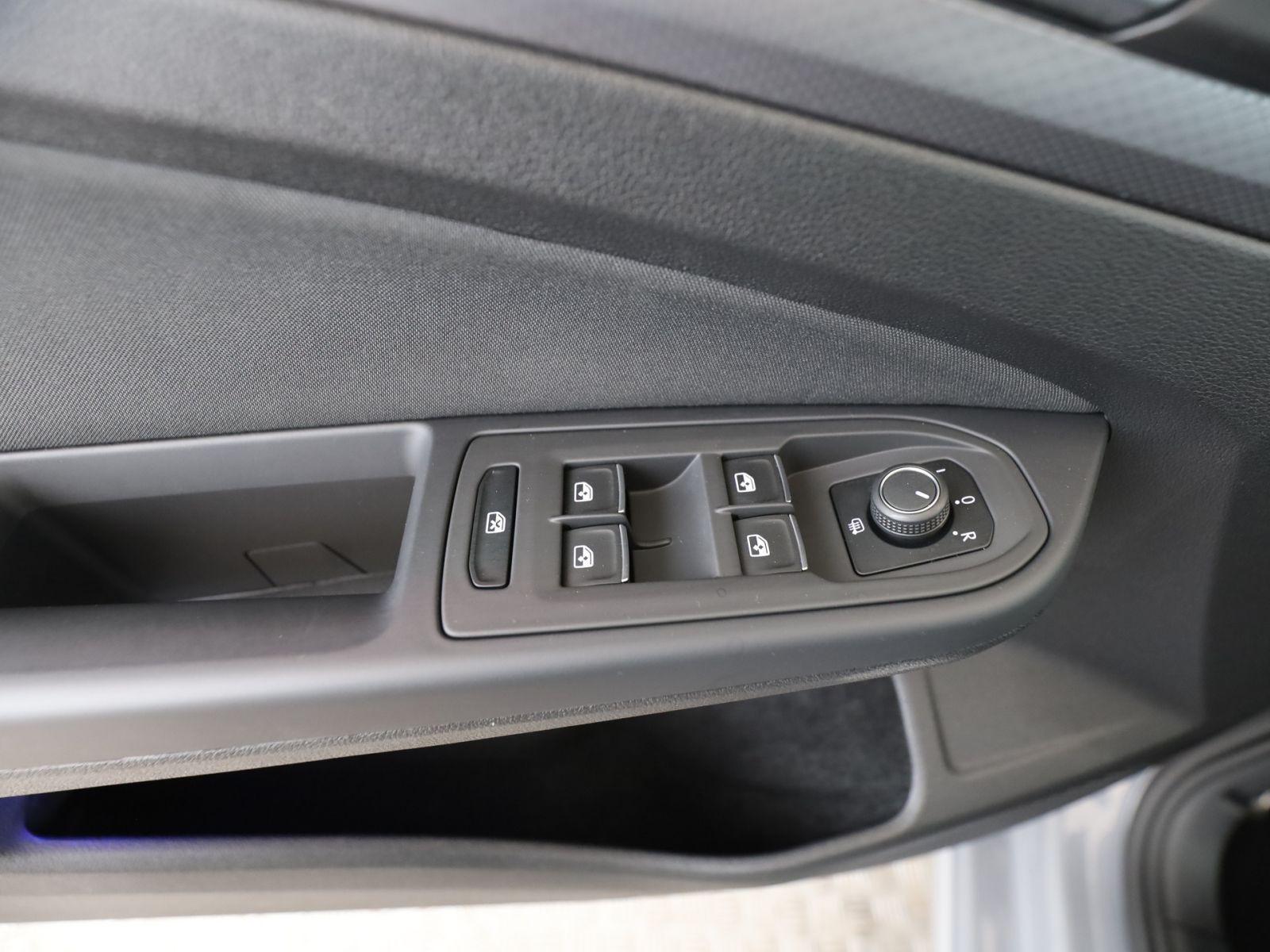 Volkswagen Golf VIII Variant 2.0 TDI Active AHK+Matrix+RFK+, миниатюра 20