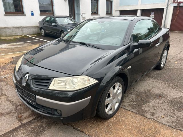 Renault Megane Cabrio Dynamique PDC+ NAVI + LEDER