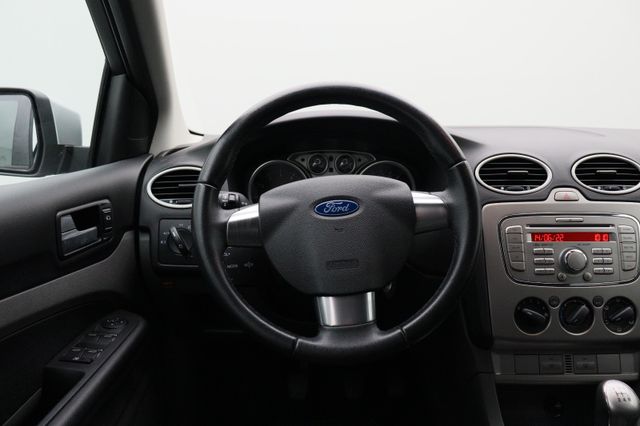 Fahrzeugabbildung Ford Focus 1.6 Lim. Style