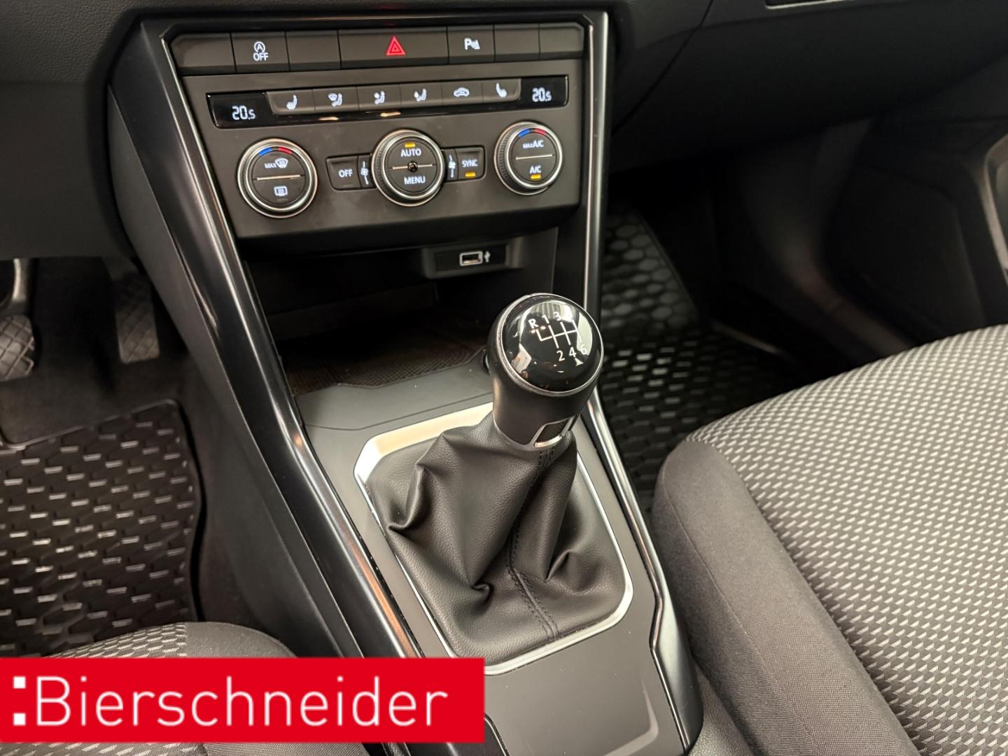 Volkswagen T-Roc 1.0 TSI AHK NAVI PDC 16 ACC