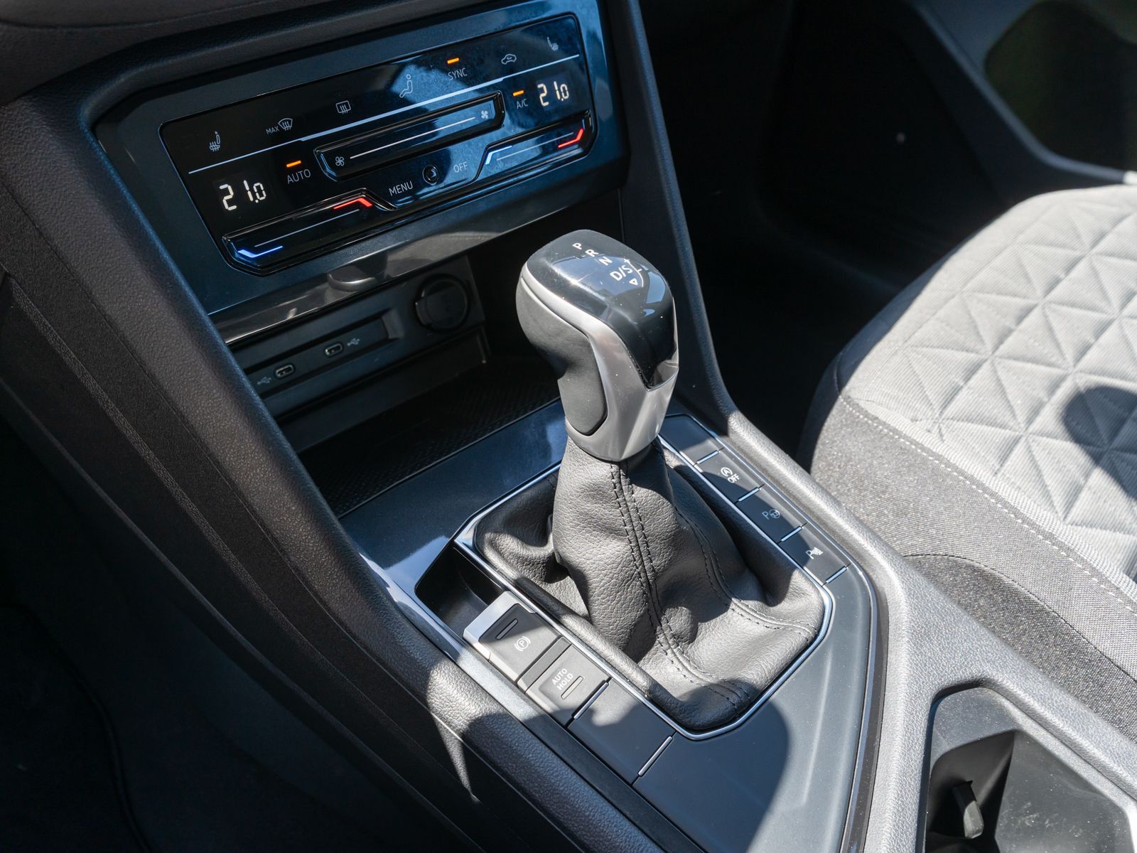 Volkswagen Tiguan - Bild 14