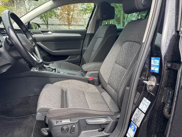 Volkswagen Passat Variant - 12