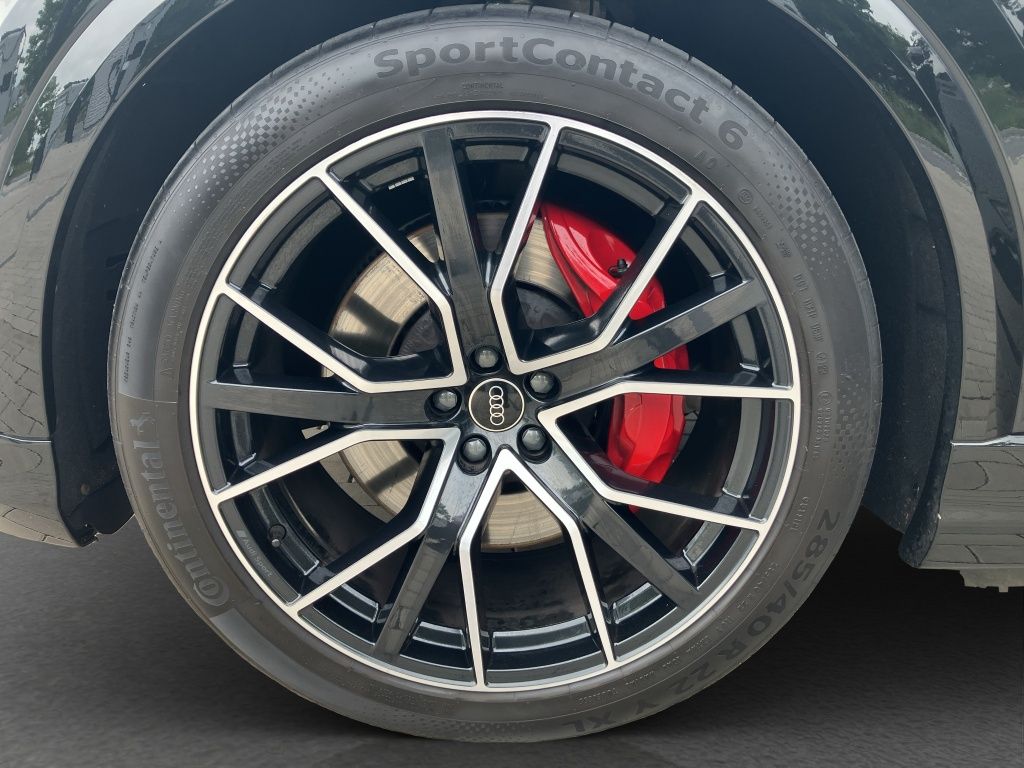 Fahrzeugabbildung Audi SQ8 4.0 TFSI qu. MATRIX*HUD*AHZV*B&O*STHZG*22''*