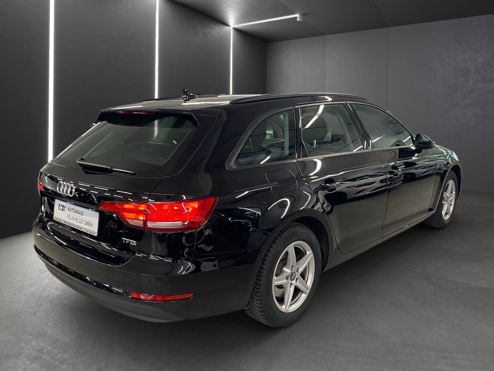 Fahrzeugabbildung Audi A4 1.4 TFSI Avant*MMI-Navigation*Xenon*SHZ*PDC*