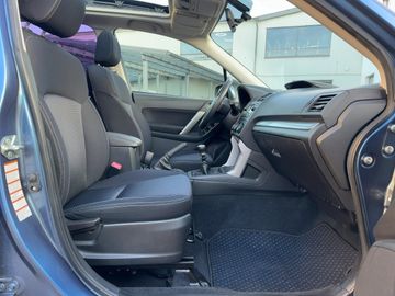 Subaru Forester Exclusive 2.0D 147 PS mit Standheizung 