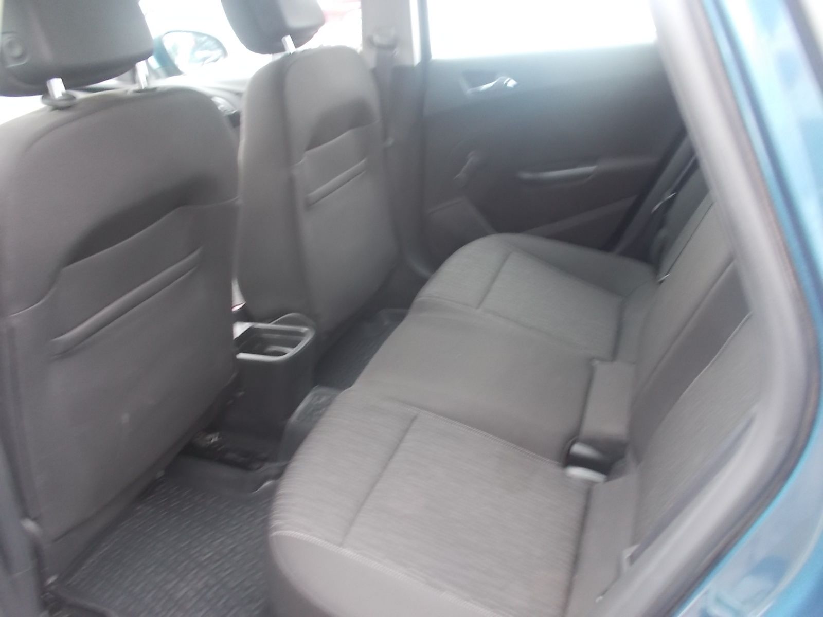 Fahrzeugabbildung Opel Astra J 1.6 Selection