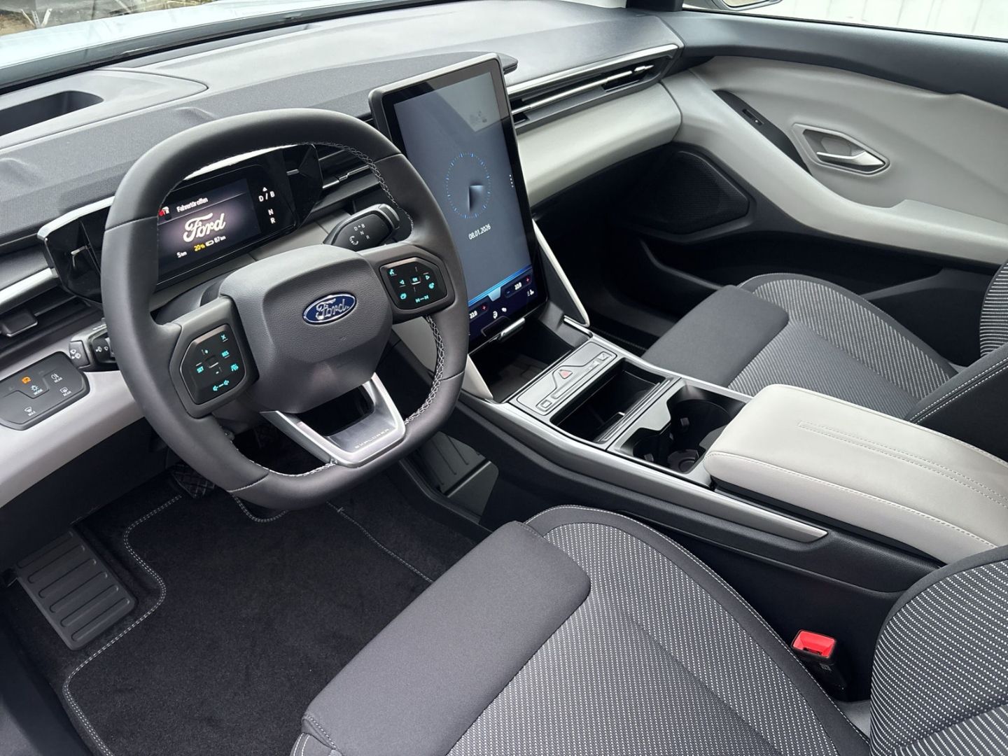 Ford Explorer - Bild 11