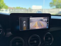 MERCEDES-BENZ C200 T 4Matic/AMG/WIDESCREEN/PANO/BURMESTER/RFK