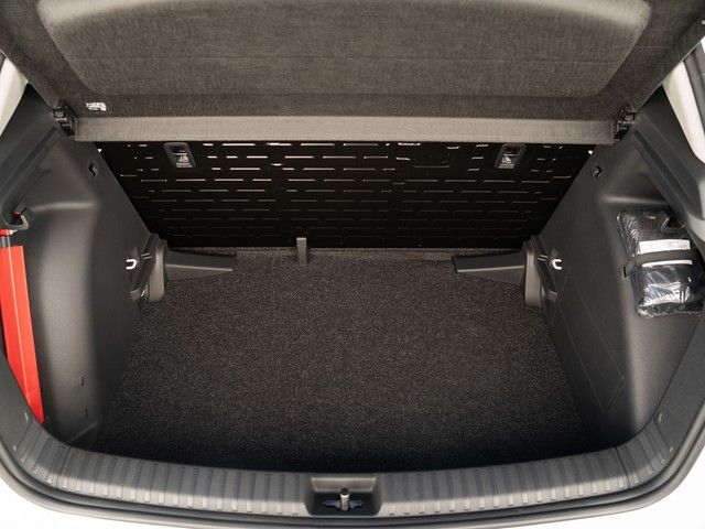 Fabia 1.0 MPI Essence LED+DAB+PDC+WINTER