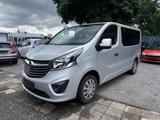 Opel Vivaro B Kasten L1H1  2,7t*KLIMA*AHK*9 SITZER - Opel Vivaro in Oberhausen