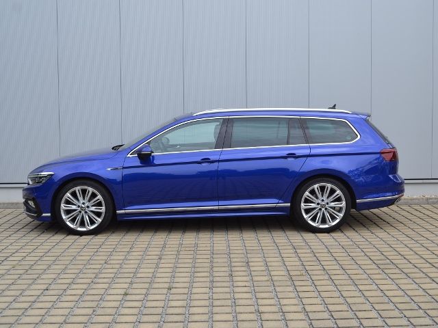 Passat Variant 2.0 TDI R-line AHK/MATRIX/19-ZOLL