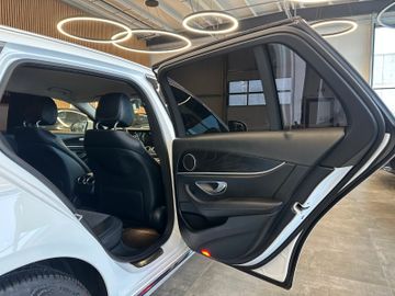 Mercedes-Benz E 400 d T-Modell 4Matic*AndroidAutoAppleCarPlay