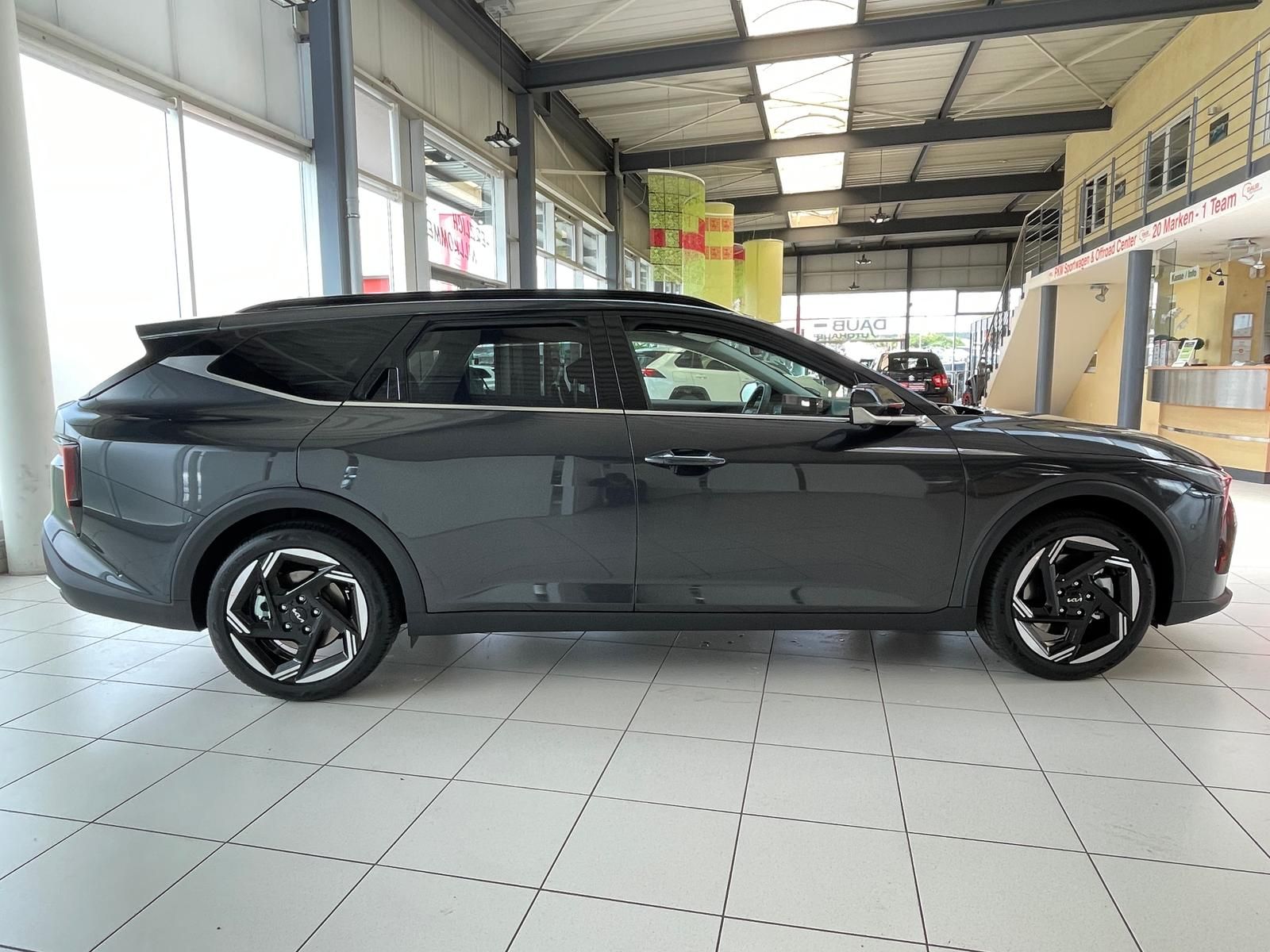 Kia K4 - Bild 6