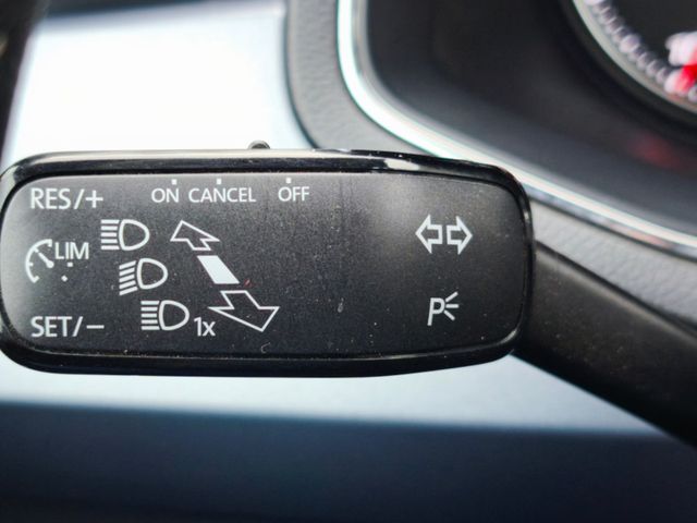 Seat Arona Style*LED*Klimaauto*SHZ*Kamera*PDC*