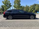 Volvo V90 D4 R-Design Geartronic R-Design - schwarze Volvo V90