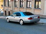 Mercedes-Benzin W210 E320 - Mercedes-Benz W210