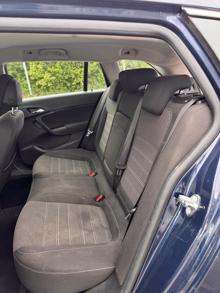 Opel Insignia 2012 — photo 7