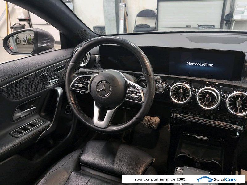 Mercedes-Benz CLA 180 Shooting Brake d Progressive Aut. Pano  imagem 3