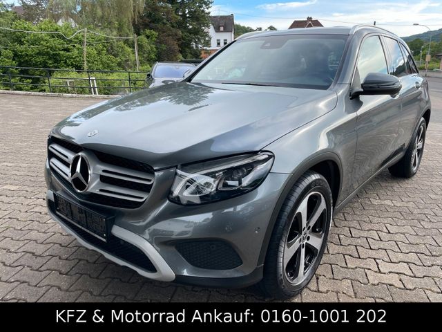 Mercedes-Benz GLC 250 d 4Matic Navi AHK schwenk 8-fch Alu LED