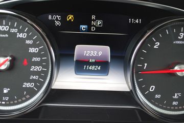 Mercedes E 300 - 9