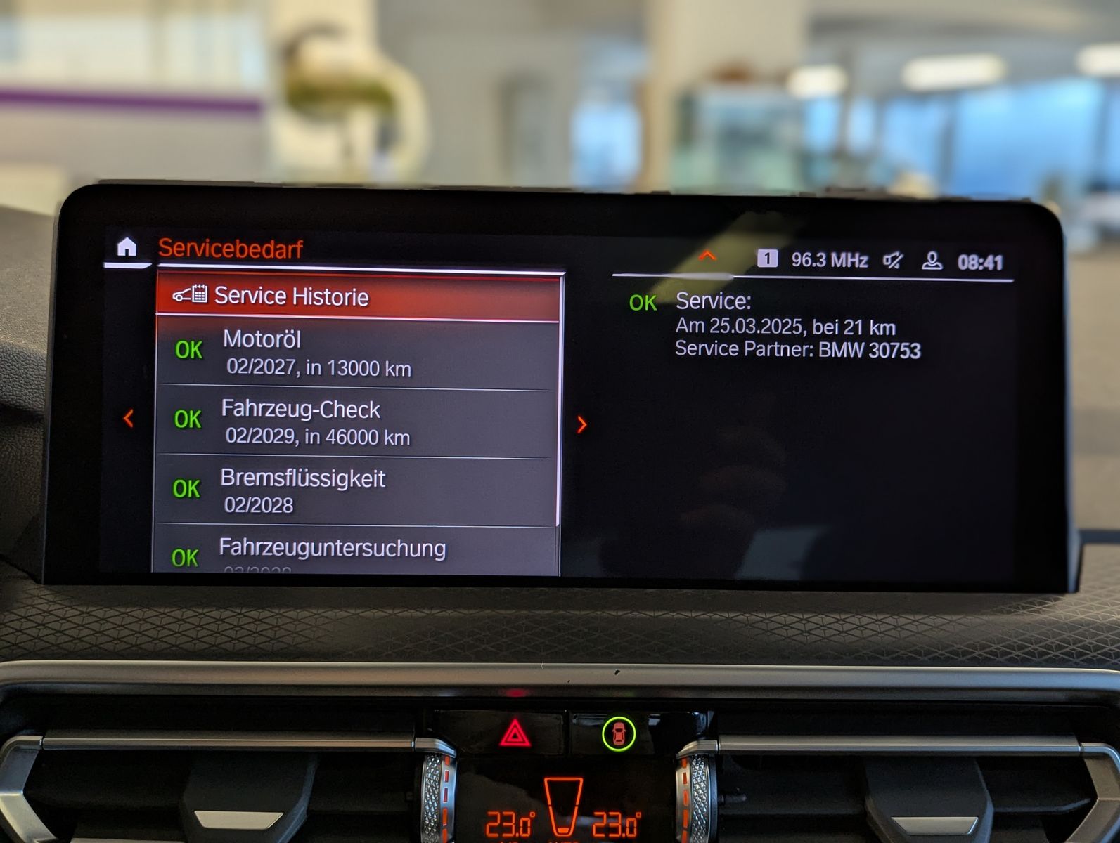 BMW X4 xDrive20i M-Sport Innov. ACC Laser Pano AHK - Image 28