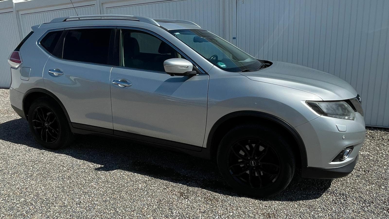 Nissan XTrail Allrad 177PS Euro6 Pano AHK 7Sitzer Mwst!