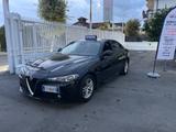 Alfa Romeo Giulia 2.2 Turbodiesel 150 CV 89.000  - schwarze Alfa Romeo Giulia