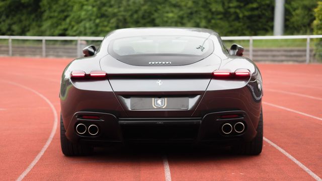 Fahrzeugabbildung Ferrari Roma/LED-Carbon/MagneRide/Matrix/Neuzustand