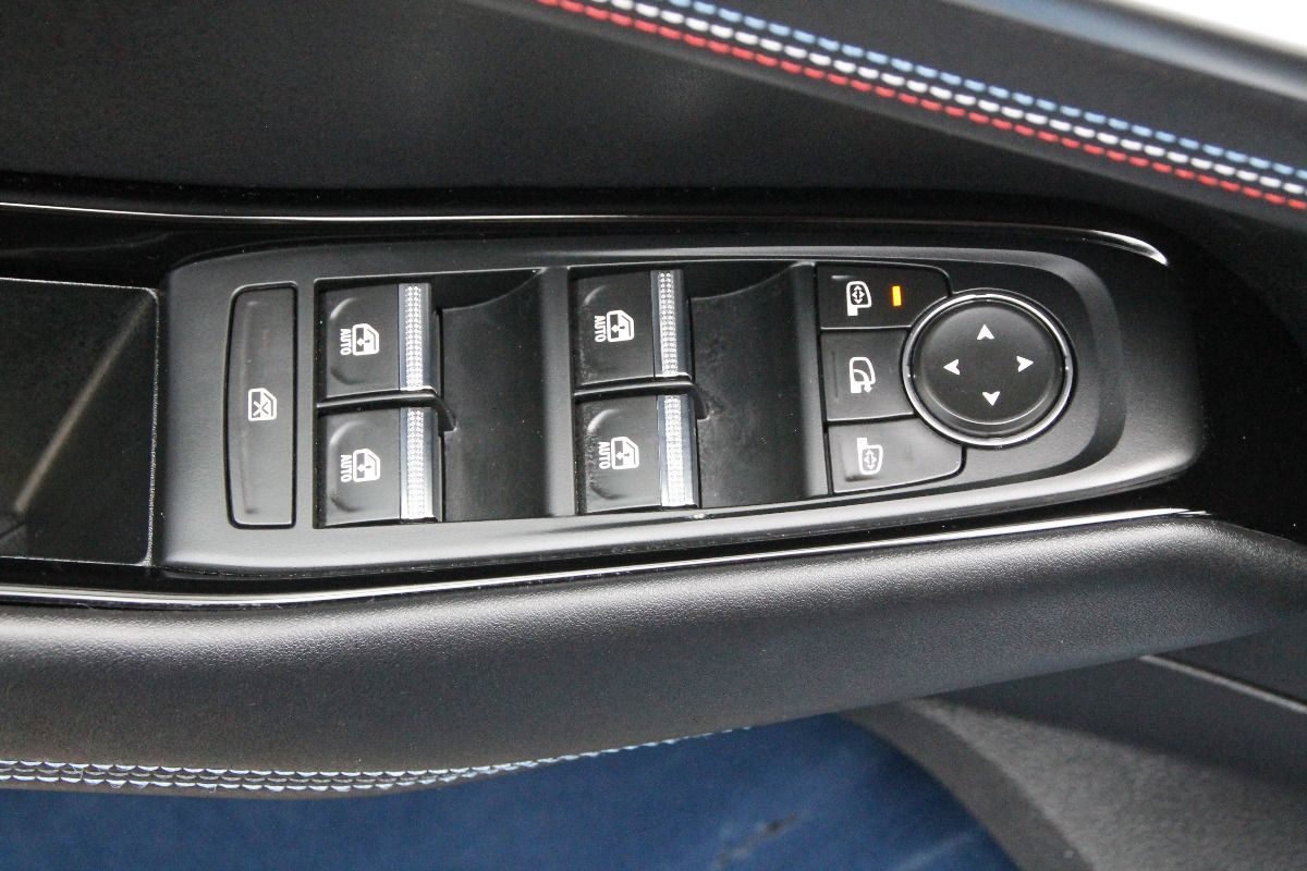 Fahrzeugabbildung Renault Rafale VI 1.2 E-TECH Hybr 200 Esprit Alp.7sz