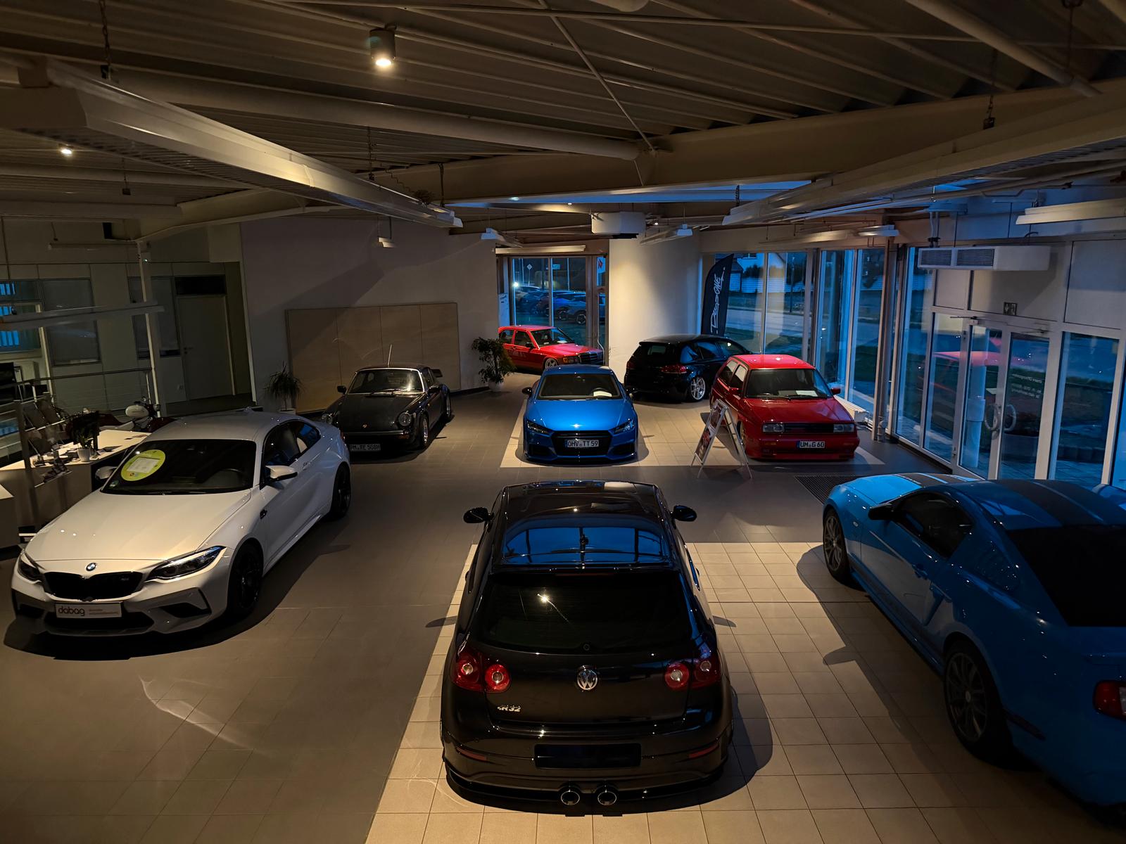 showroom-image-main