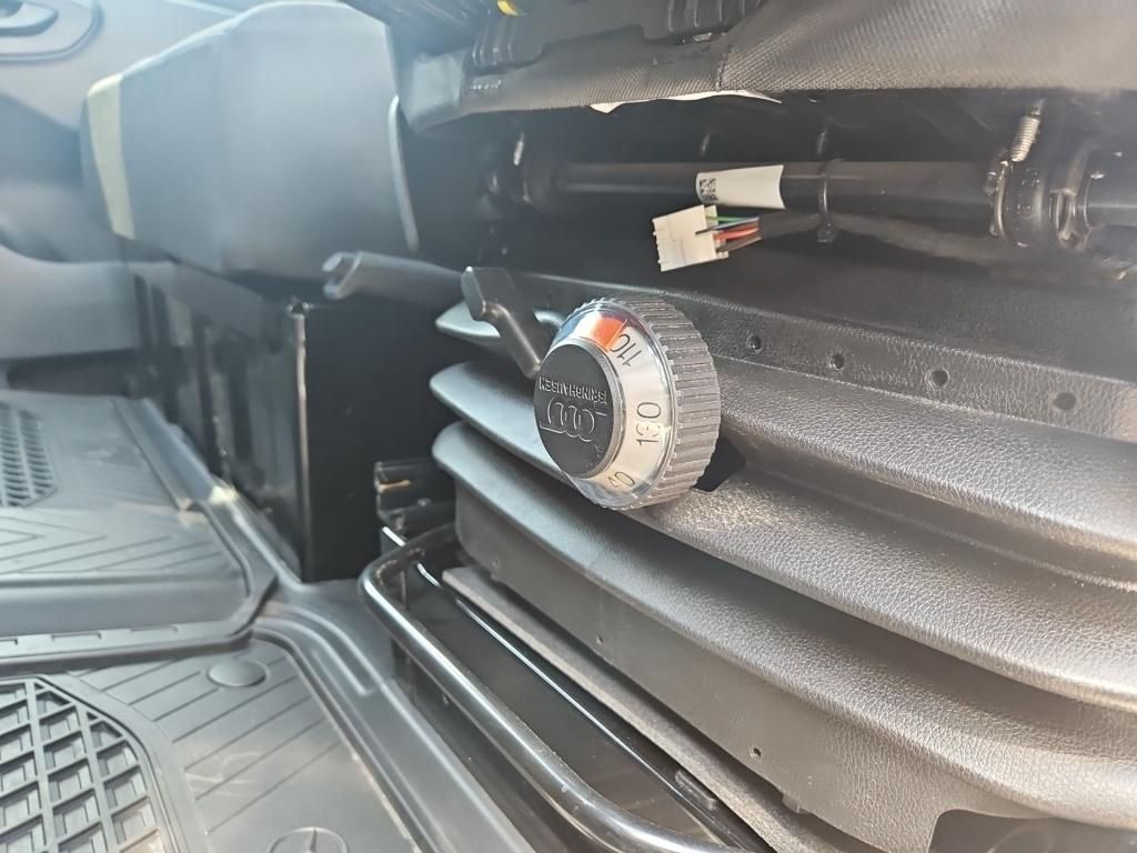 Fahrzeugabbildung Mercedes-Benz Sprinter 314 Kasten L3H2 10''MBUX LED Schwingsit
