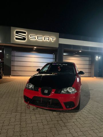 Seat Ibiza 6L (TÜV kommt neu)