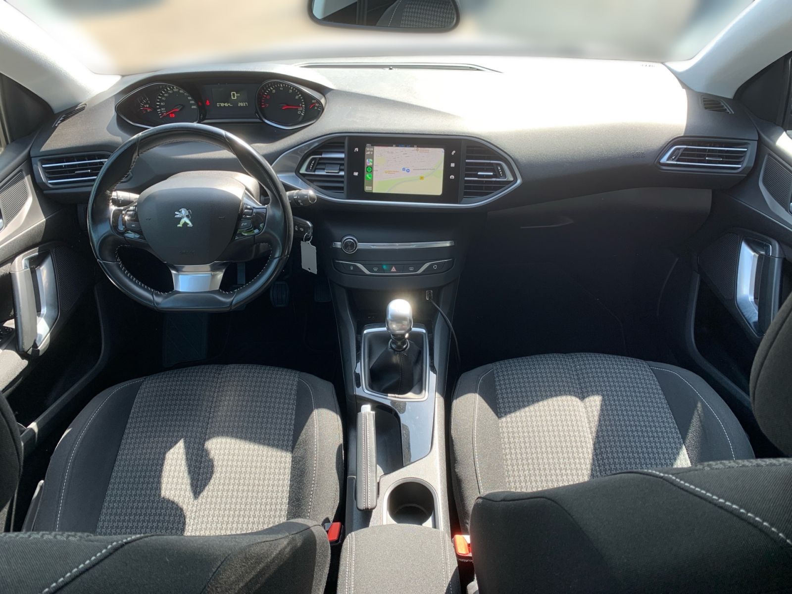 Fahrzeugabbildung Peugeot 308 1.2 e-THP/PureTech Active Kamera