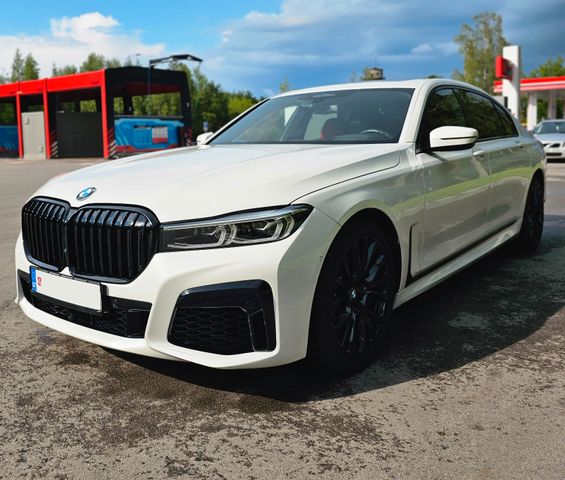 BMW 750Li xDrive -
