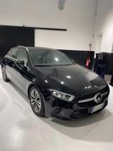 Mercedes-Benz Mercedes-benz A 180 Automatic Premium - Mercedes-Benz A-Klasse: Halbautomatik