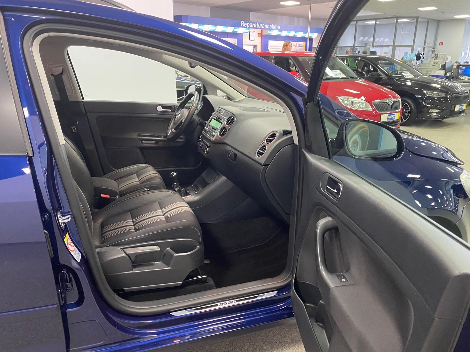 Fahrzeugabbildung Volkswagen Golf Plus 1.2 TSI Match+ PDC+SITZHEIZ+ALLWETTER+