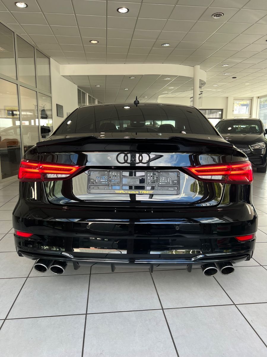 Fahrzeugabbildung Audi S3 Lim. 2.0 TFSI quattro * ALL BLACK *