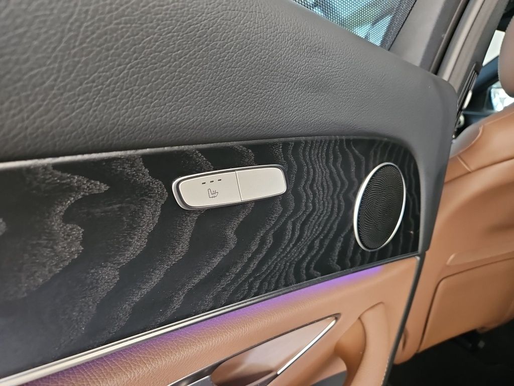 Fahrzeugabbildung Mercedes-Benz E 400 dT 4M Avantg. Distronic+ SDHZ Sitzkl. 360°