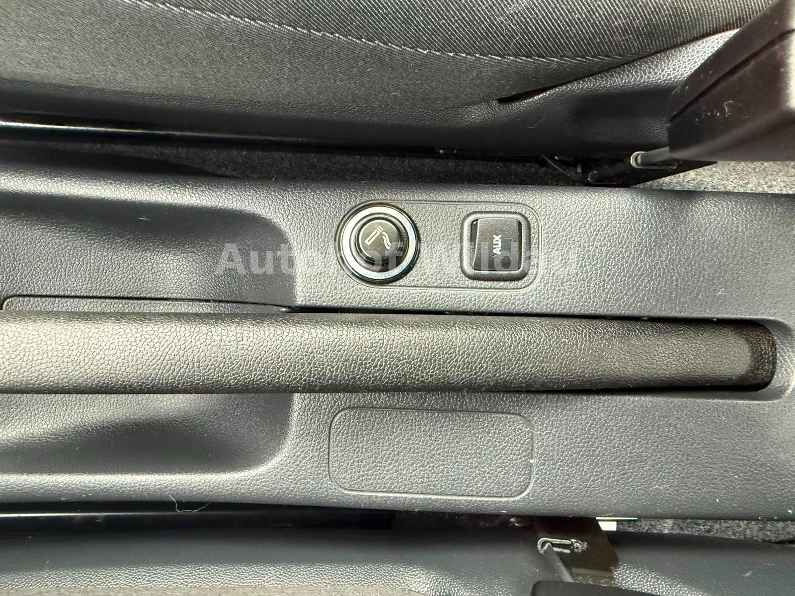 Skoda Fabia 2009 — photo 27