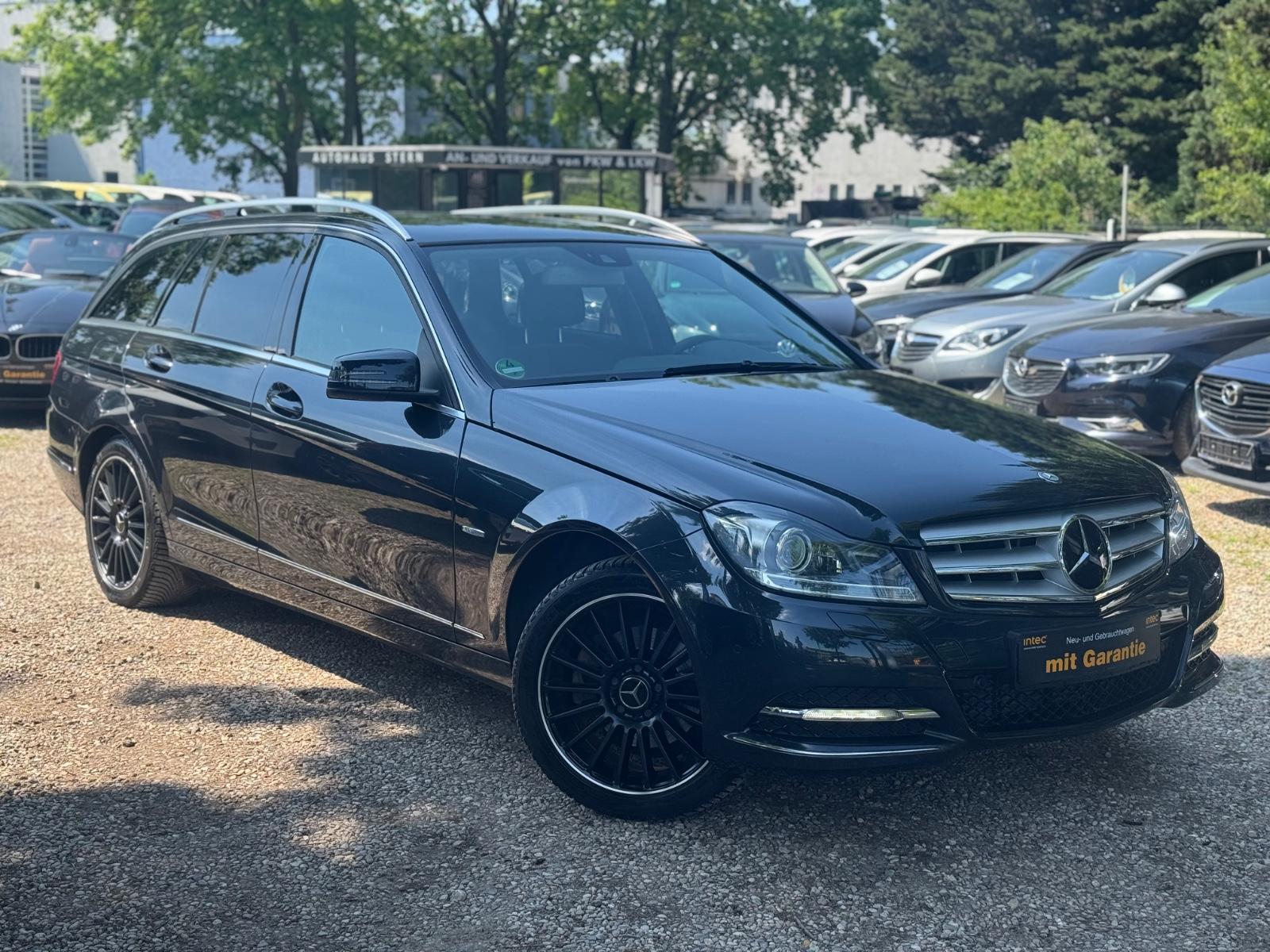 Mercedes-Benz C 200 AMG Line TÜV NEU*2 Hand*Totw.Assistent*SHZ