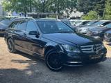 Mercedes-Benz C 200 AMG Line TÜV NEU*2 Hand*Totw.Assistent*SHZ - gebrauchte Mercedes-Benz C 200 aus dem Jahr 2012