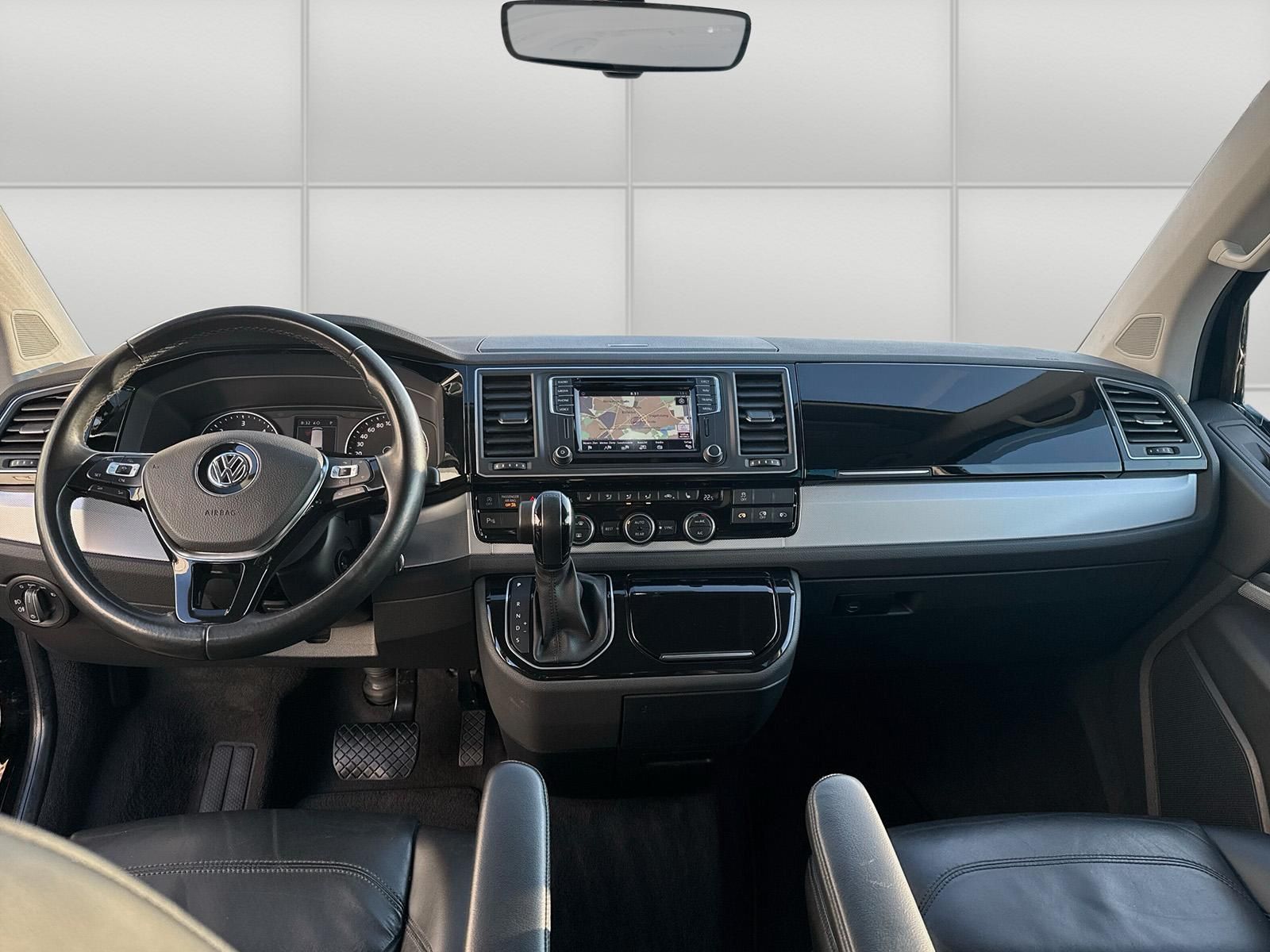 Fahrzeugabbildung Volkswagen T6 Transporter Multivan Highline 4Motion 2.0 TDI