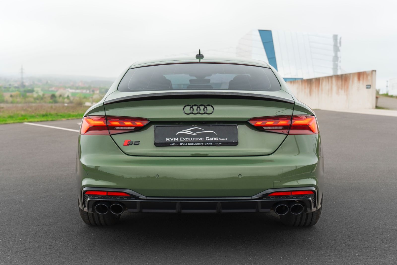 Fahrzeugabbildung Audi S5 TFSI SPORTBACK CARBON CARPLAY B&O MASSAGE 360